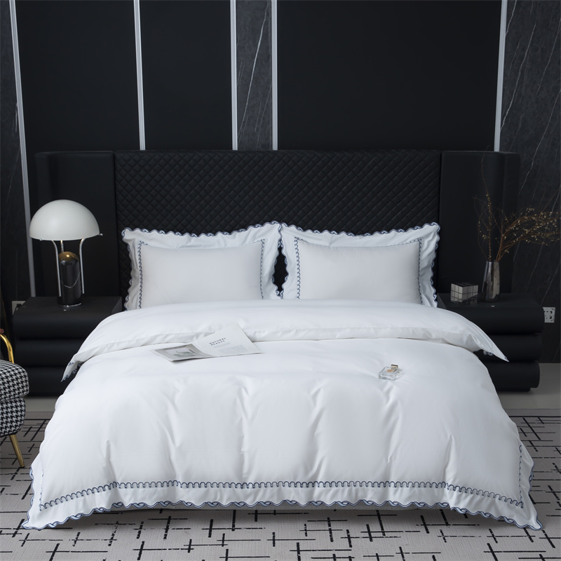 Prachtige 350TC katoenen satijnen beddengoedset met borduurmotief