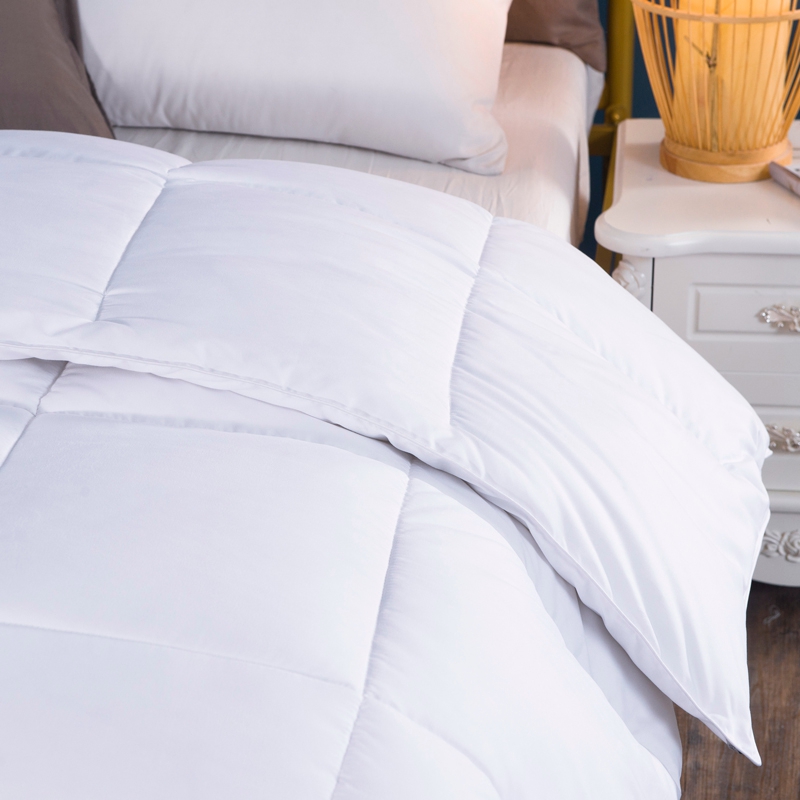 Dekbed van polyester, Silence-stof, microvezelvullend dekbed Dekbed van polyester, Silence-stof, microvezelvullend dekbed